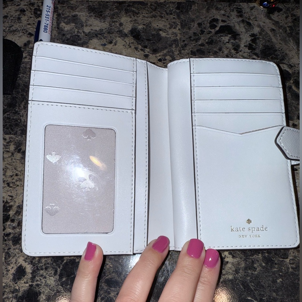 Kate Spade Staci Medium Compact Bifold Wallet - Picture 6 of 9